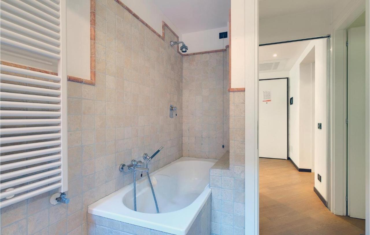 Nice Apartment In Venezia -Ve- With Wifi Exteriör bild